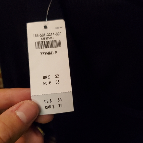 NWT Womens Abercrombie & Fitch Dress XXS Petite - Picture 4 of 4